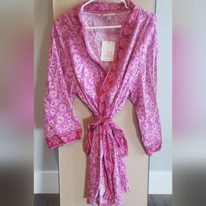 Knox Rose Robe Size XL Pink NWT